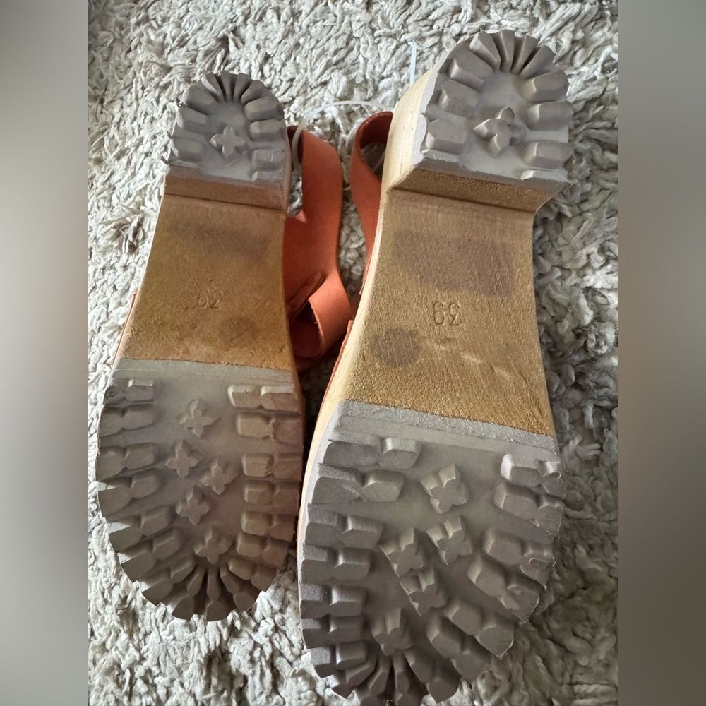 Mia Abba Swedish 70's style wooden clog heels - Picture 6 of 9